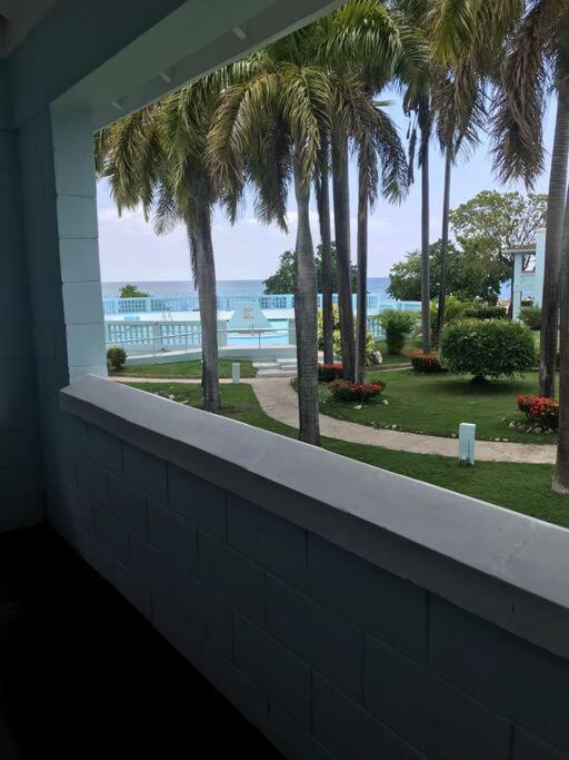 Negril Condo By The Beach Apt. 194 Point Village 외부 사진