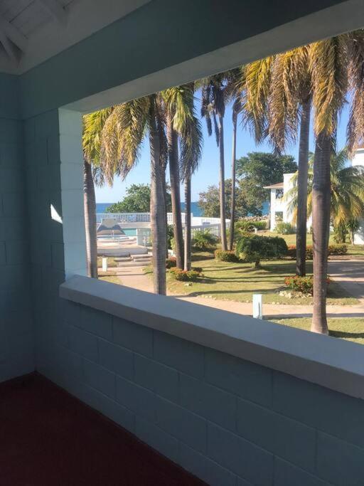 Negril Condo By The Beach Apt. 194 Point Village 외부 사진