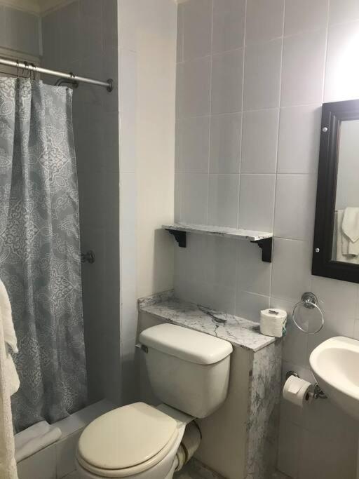 Negril Condo By The Beach Apt. 194 Point Village 외부 사진